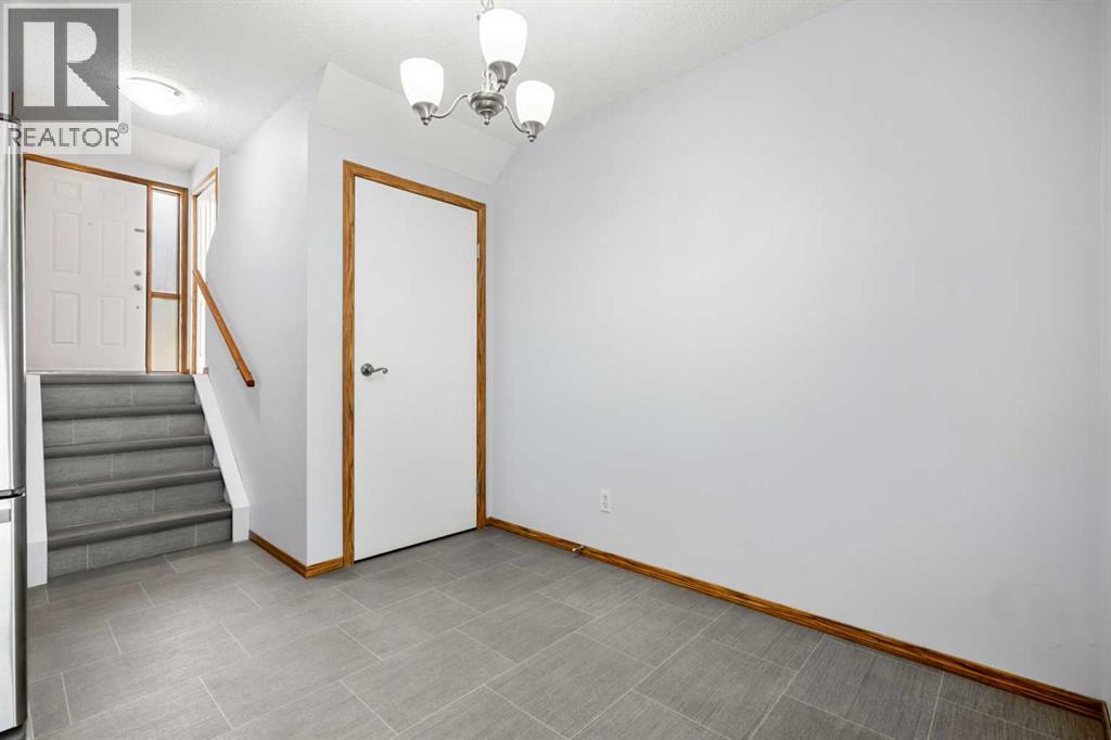 147 Somervale Park SW, Calgary, Alberta  T2Y 3J4 - Photo 11 - A2305082