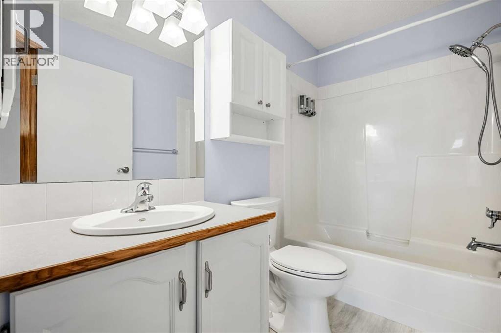 147 Somervale Park SW, Calgary, Alberta  T2Y 3J4 - Photo 16 - A2305082