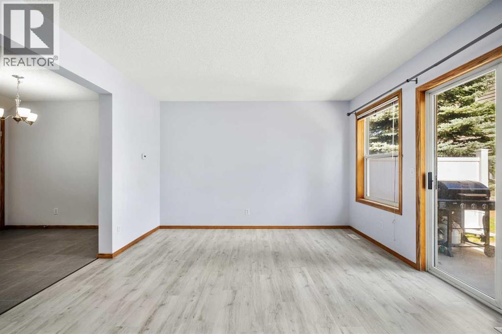 147 Somervale Park SW, Calgary, Alberta  T2Y 3J4 - Photo 7 - A2305082