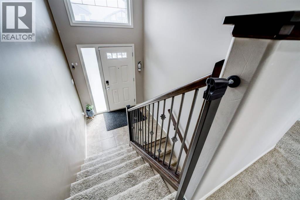 821 Silkstone Close W, Lethbridge, Alberta  T1J 5C6 - Photo 4 - A2304227
