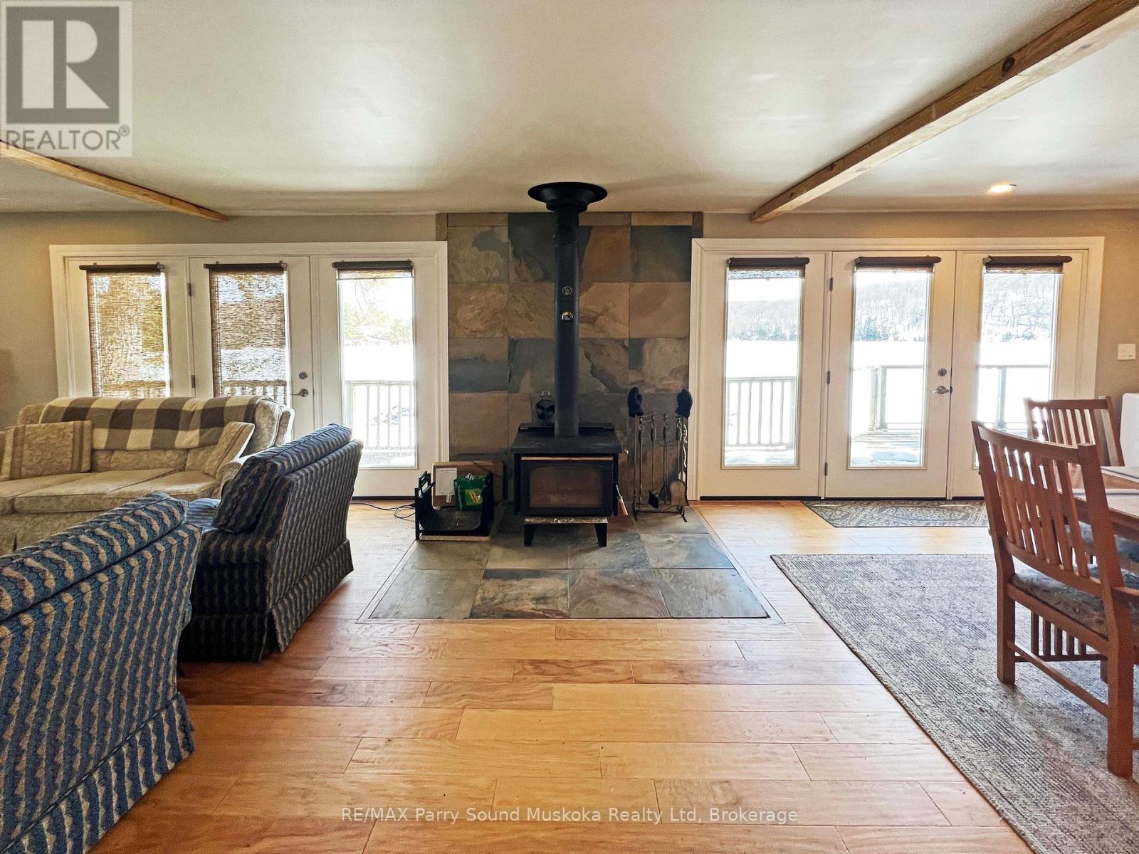 24a Rocco's Lane, Seguin, Ontario  P2A 2W8 - Photo 10 - X12902800