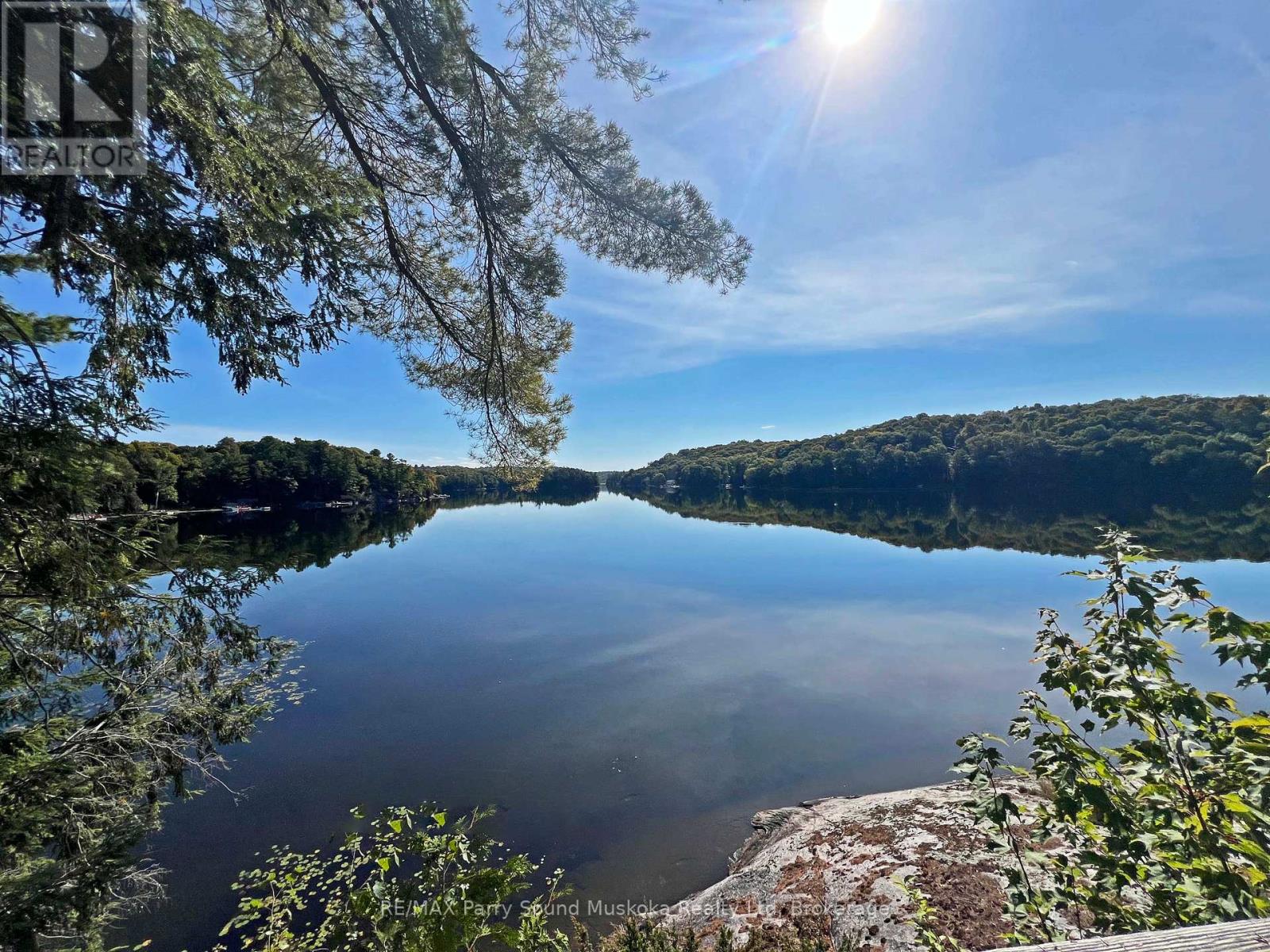 24a Rocco's Lane, Seguin, Ontario  P2A 2W8 - Photo 7 - X12902800