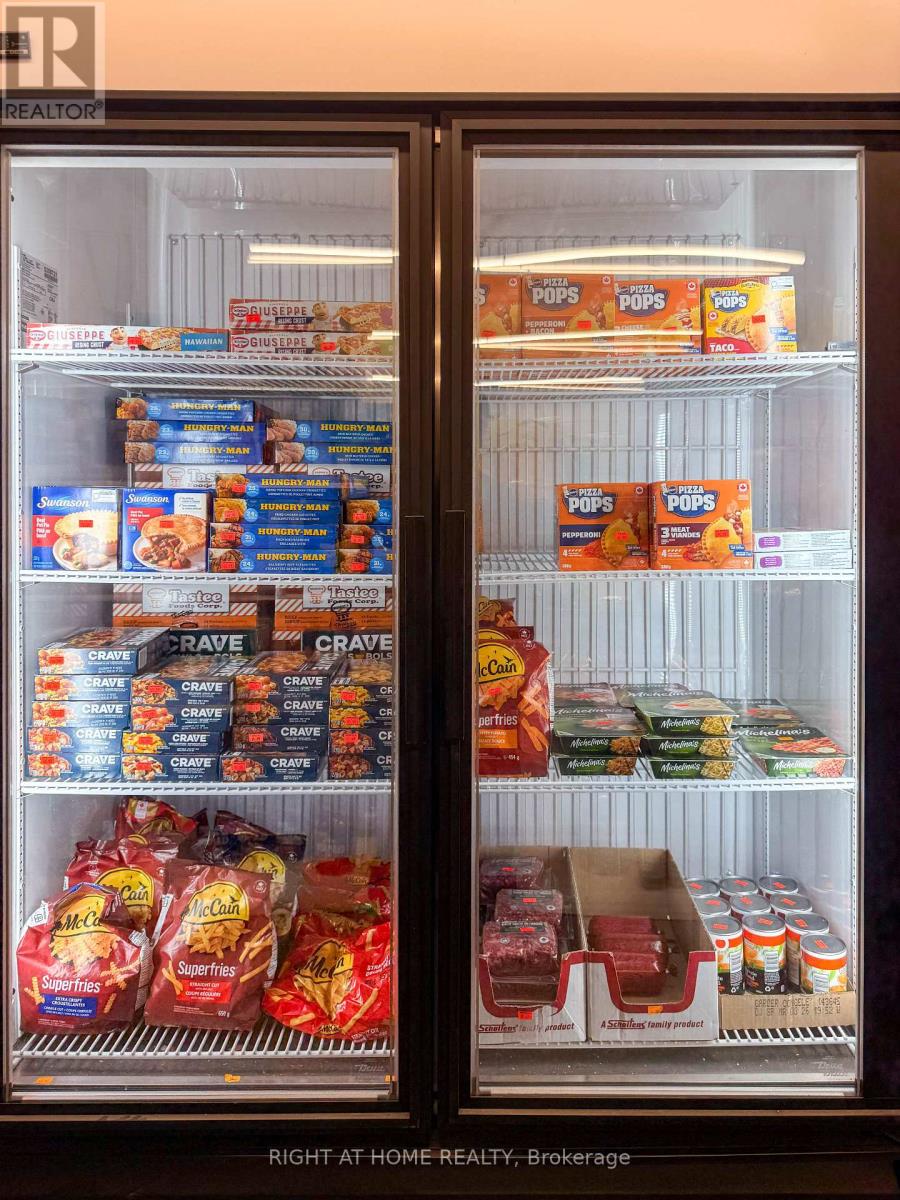 205 Melvin Avenue, Hamilton, Ontario  L8H 2J9 - Photo 13 - X13040016