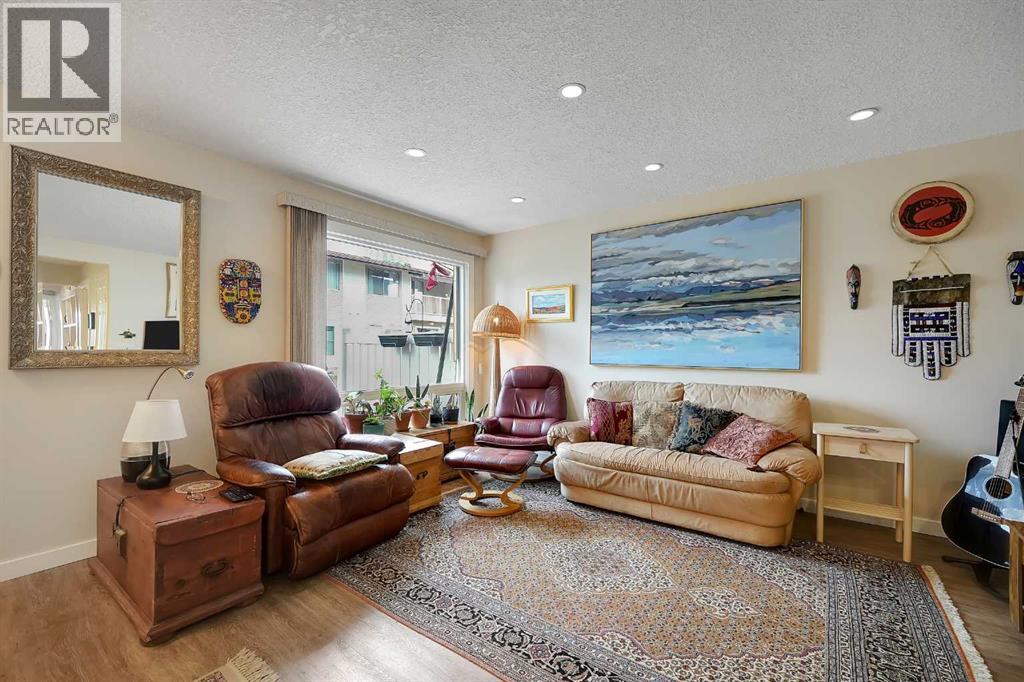 311, 200 Brookpark Drive Sw, Calgary, Alberta  T2W 3E1 - Photo 5 - A2305152