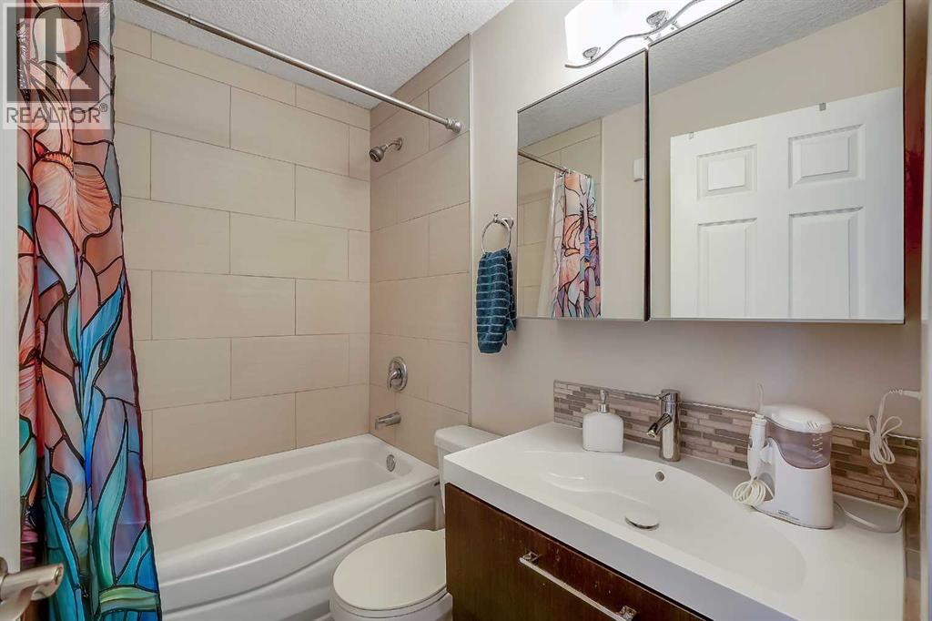 311, 200 Brookpark Drive Sw, Calgary, Alberta  T2W 3E1 - Photo 8 - A2305152