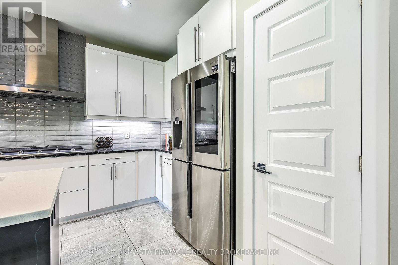 2343 Tokala Trail, London North, Ontario  N6G 0V6 - Photo 13 - X13043880