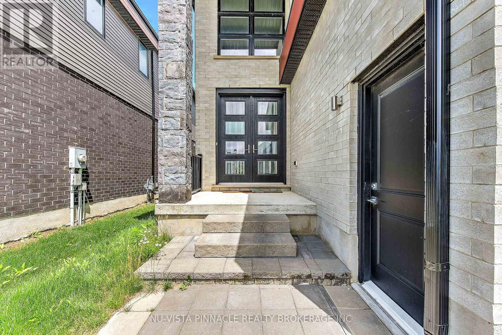 2343 Tokala Trail, London North, Ontario  N6G 0V6 - Photo 5 - X13043880