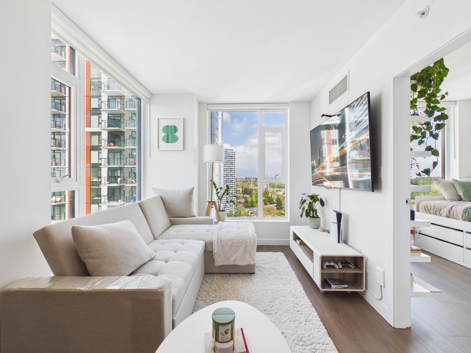 2304 13745 George Juncton, Surrey, British Columbia  V3T 0V8 - Photo 10 - R3113842