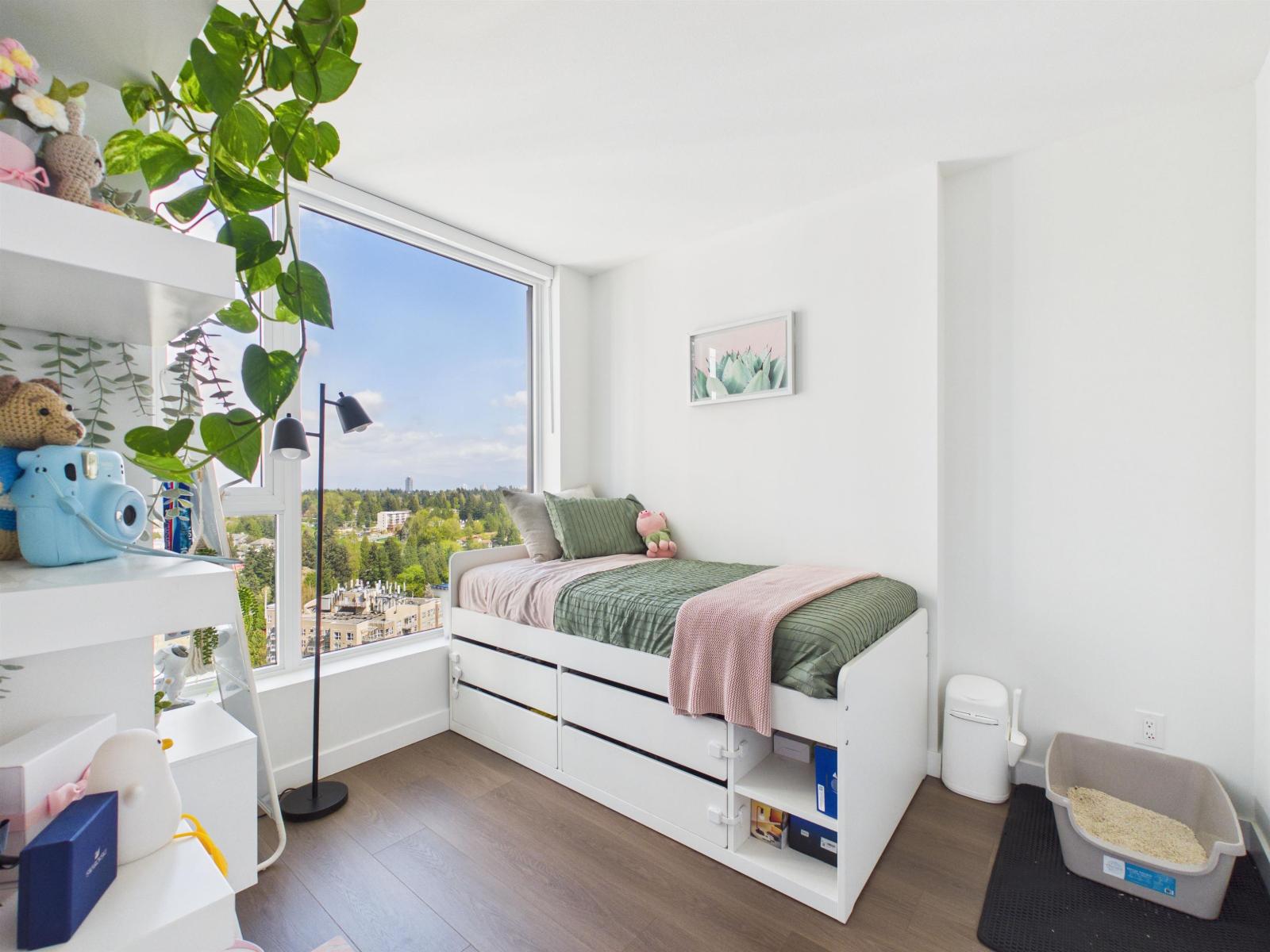 2304 13745 George Juncton, Surrey, British Columbia  V3T 0V8 - Photo 11 - R3113842