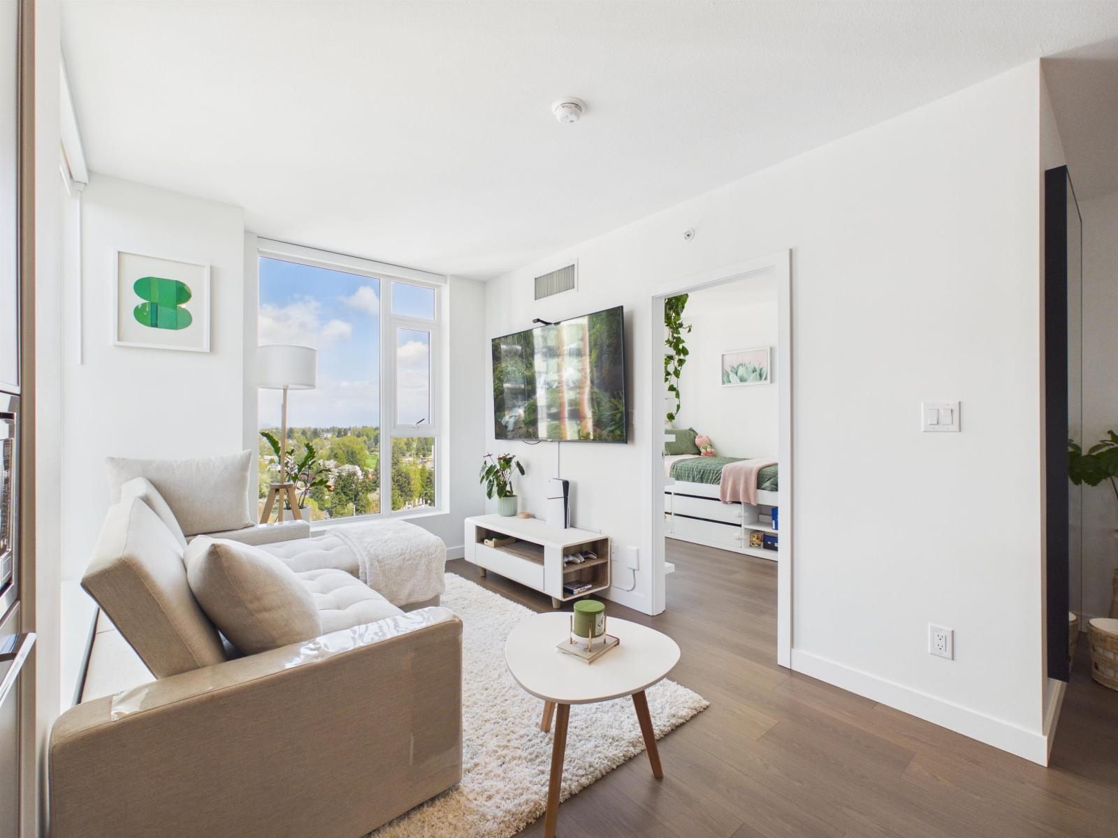 2304 13745 George Juncton, Surrey, British Columbia  V3T 0V8 - Photo 9 - R3113842