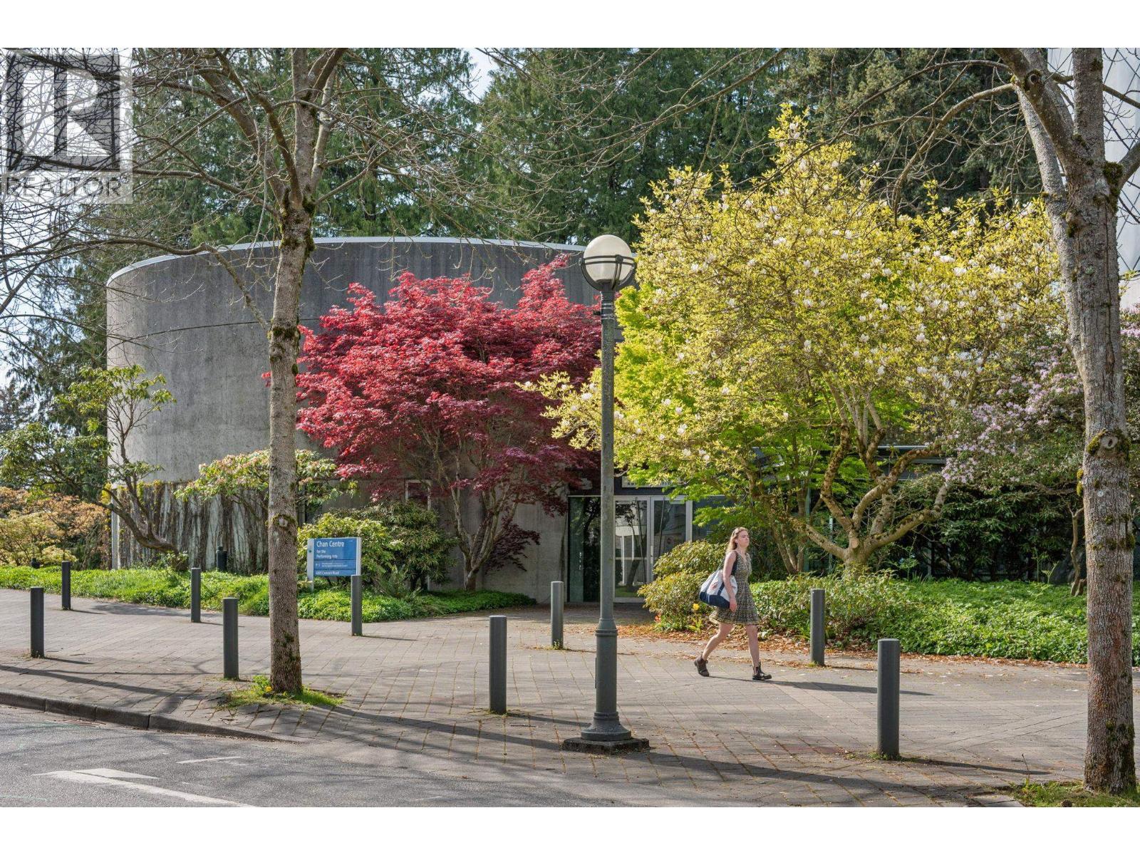 110 3462 Ross Drive, Vancouver, British Columbia  V6S 0H6 - Photo 33 - R3115661