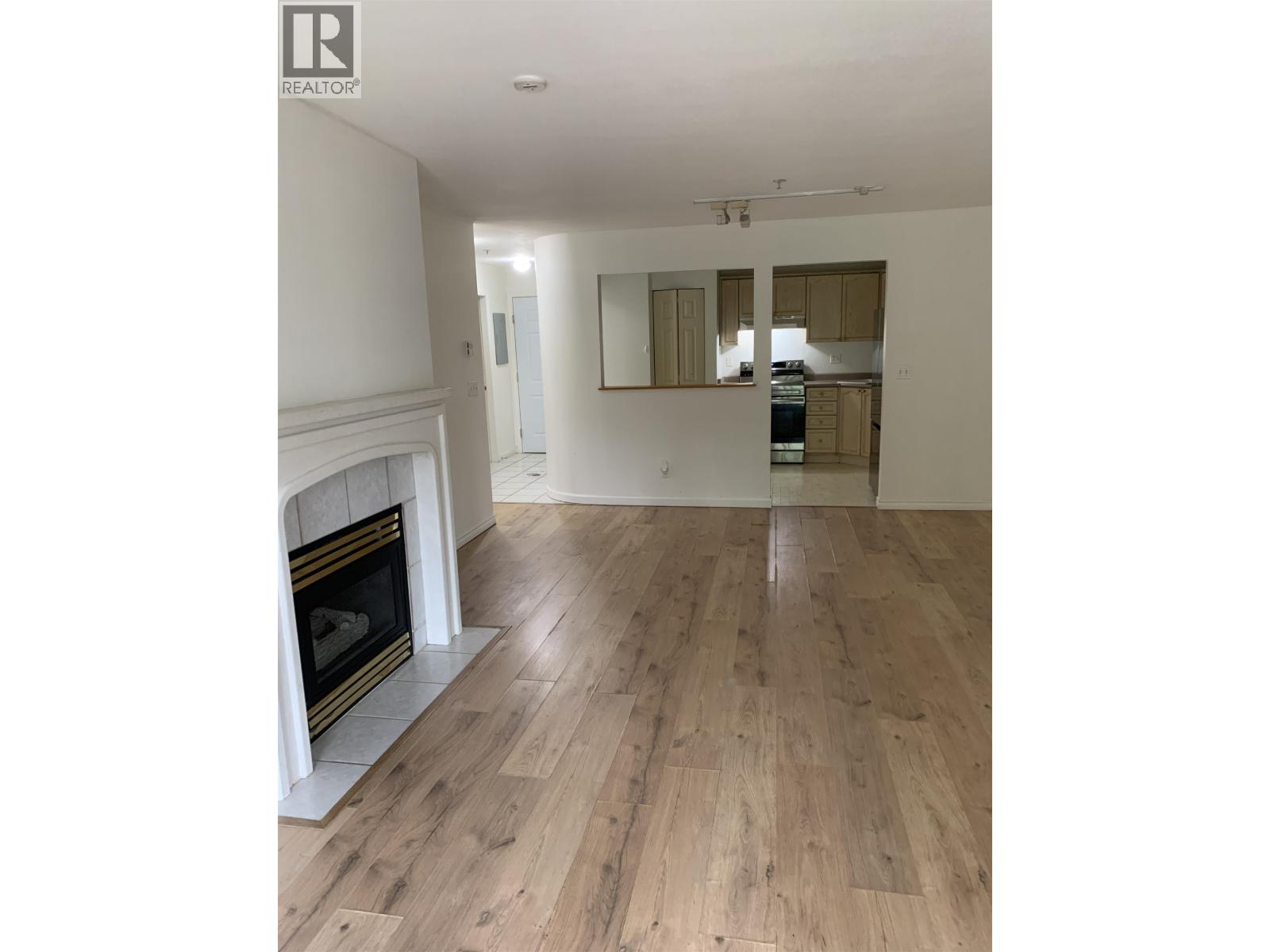 316 301 Maude Road, Port Moody, British Columbia  V3H 5B1 - Photo 5 - R3113065