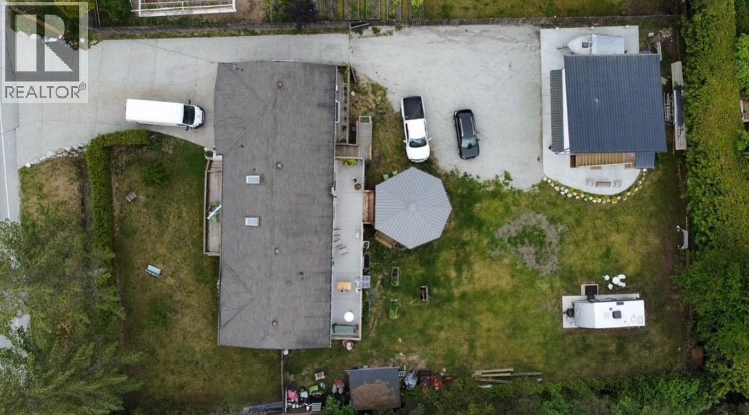 1271 Fitchett Road, Gibsons, British Columbia  V0N 1V4 - Photo 12 - R3115298