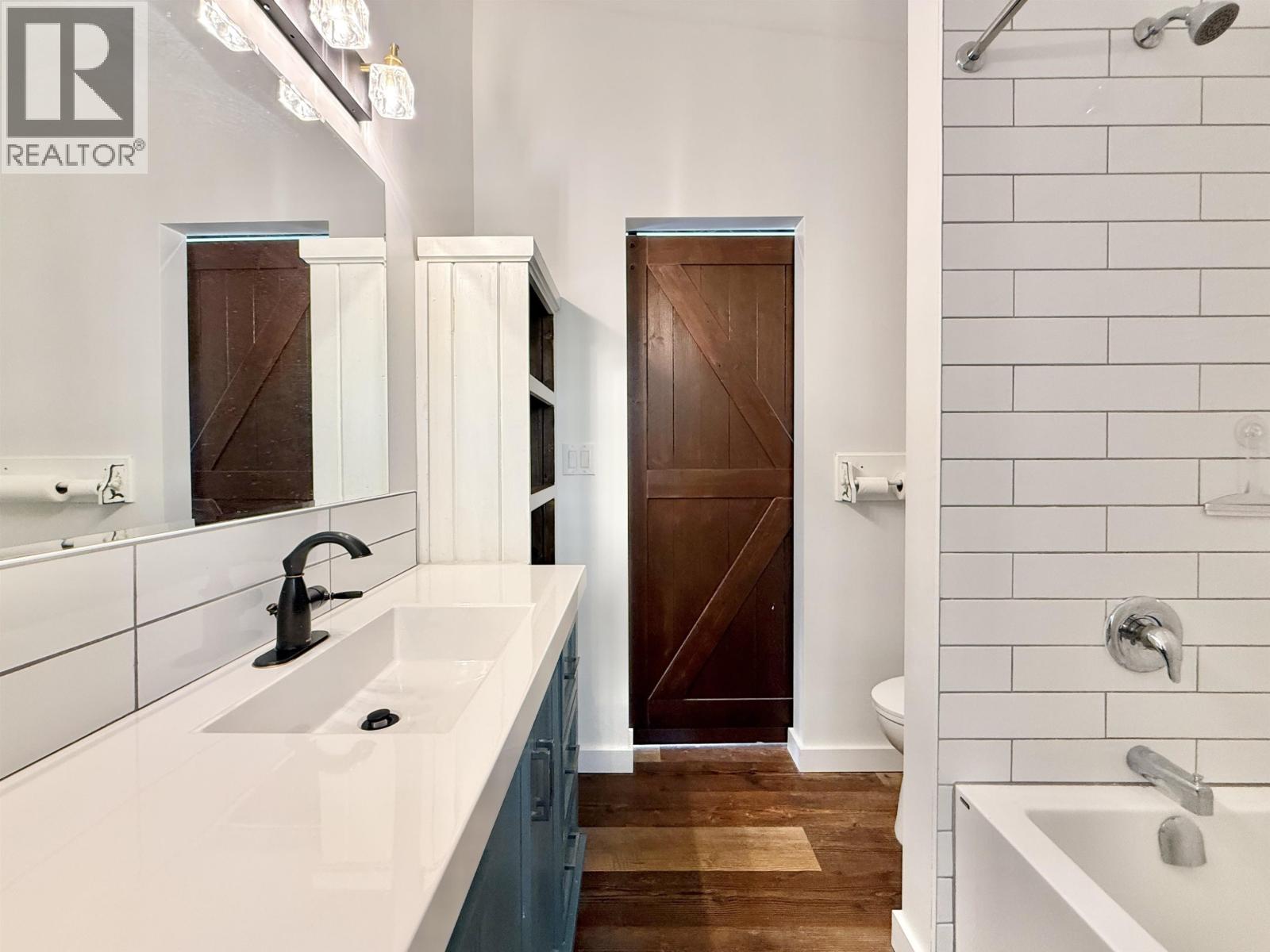 1271 Fitchett Road, Gibsons, British Columbia  V0N 1V4 - Photo 23 - R3115298