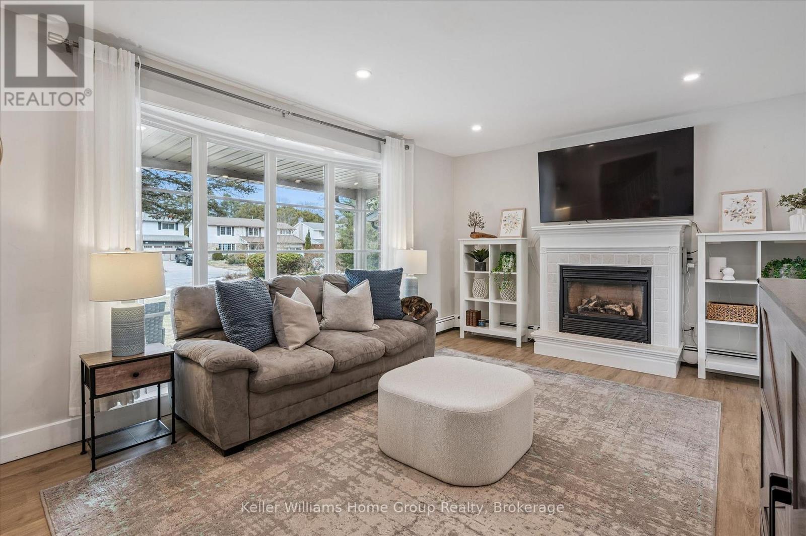 17 Carmine Place, Guelph, Ontario  N1E 3V2 - Photo 8 - X13043850