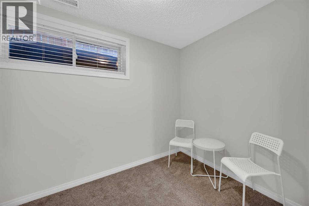 19 Bridleridge Green SW, Calgary, Alberta  T2Y 0E4 - Photo 44 - A2299380