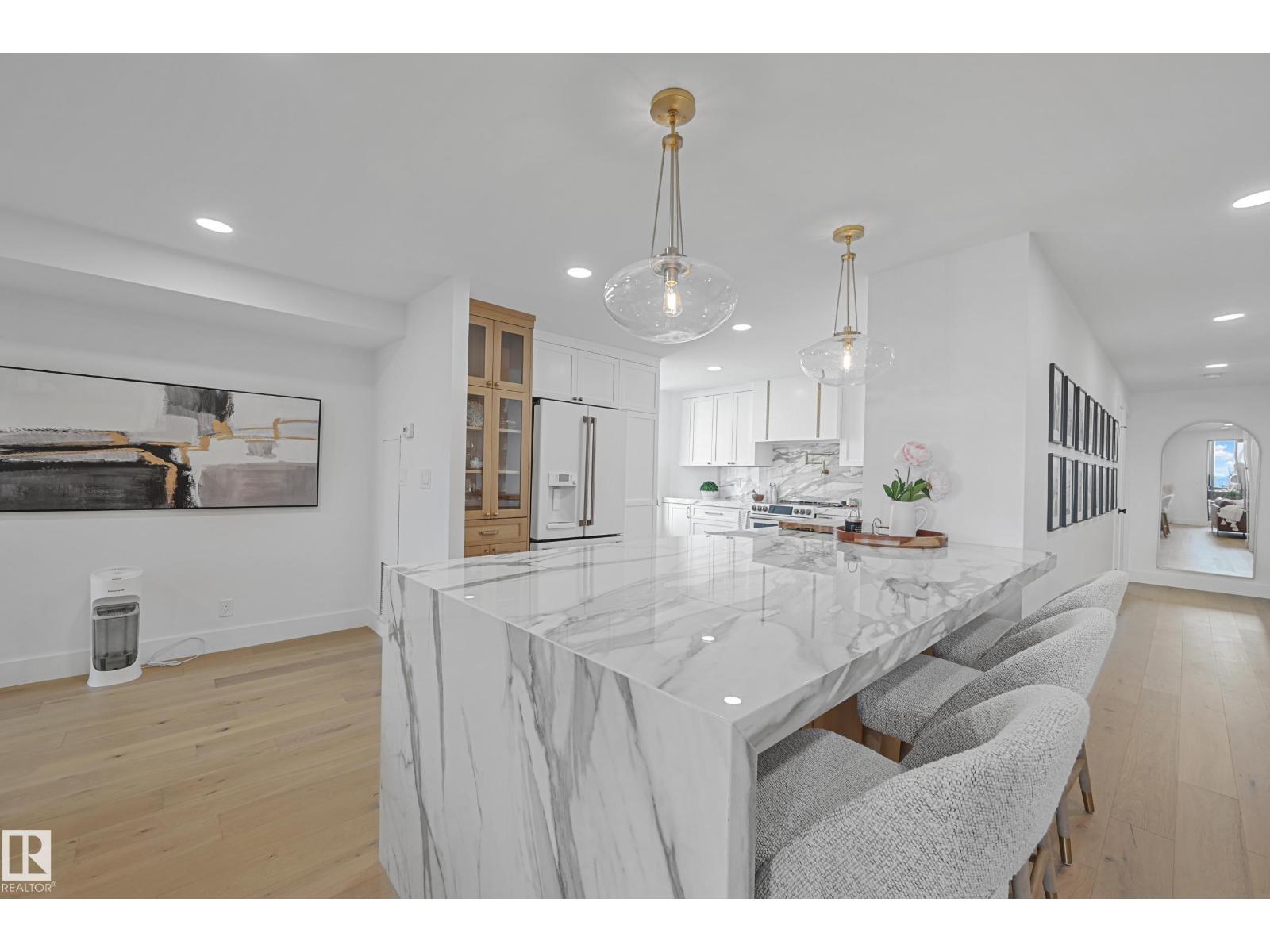 #701 11503 100 Av Nw, Edmonton, Alberta  T5K 2K7 - Photo 9 - E4484197