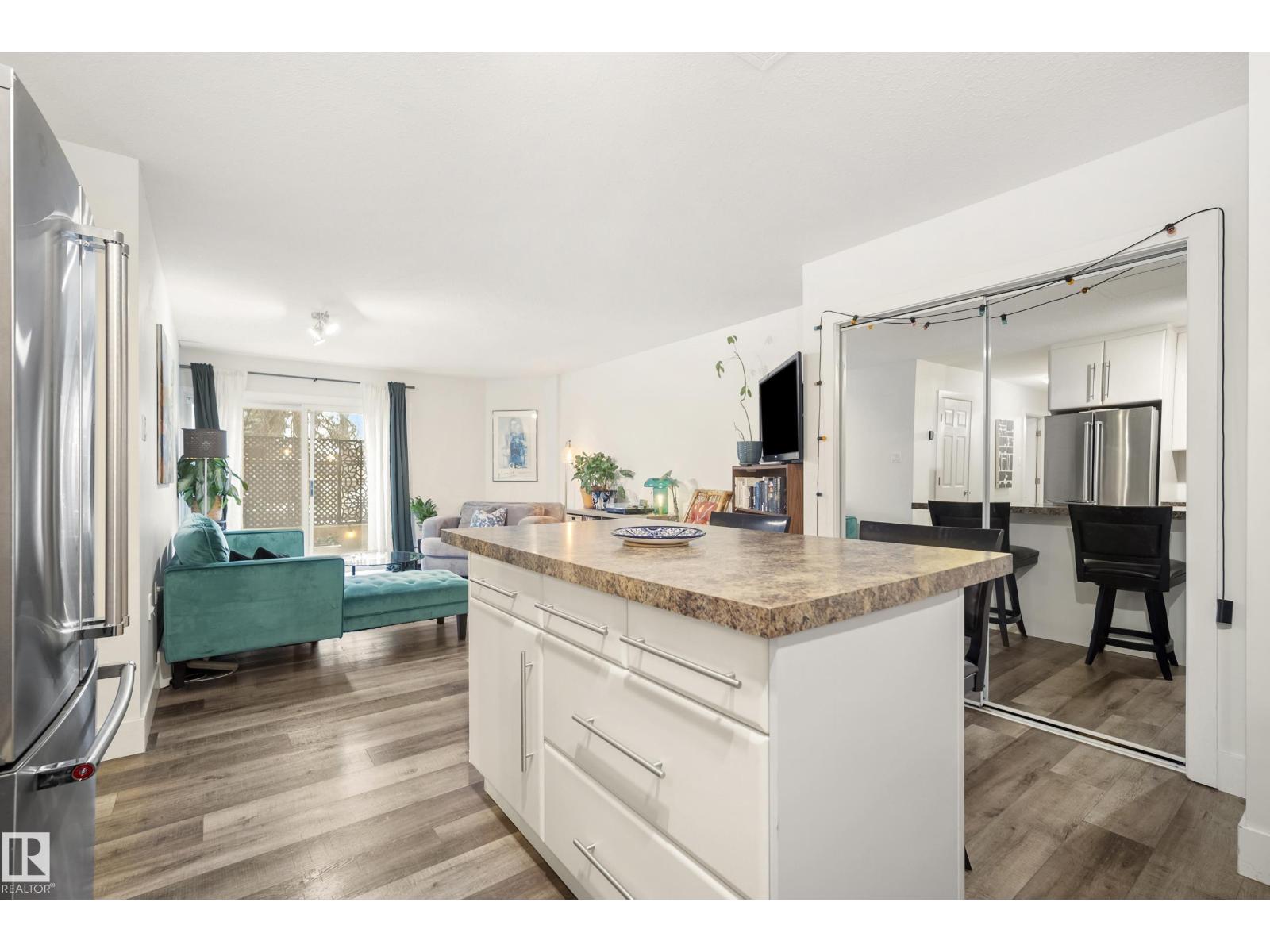 #103 9715 110 St Nw, Edmonton, Alberta  T5K 2M1 - Photo 6 - E4484198