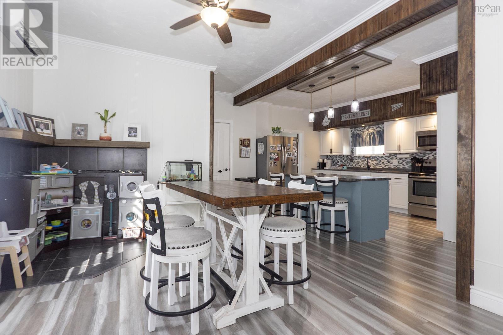 28 Westminster Avenue, Amherst, Nova Scotia  B4H 3V2 - Photo 18 - 202608610