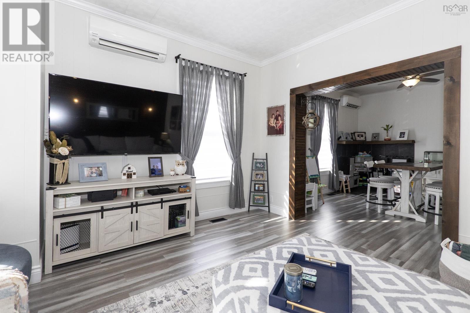 28 Westminster Avenue, Amherst, Nova Scotia  B4H 3V2 - Photo 21 - 202608610