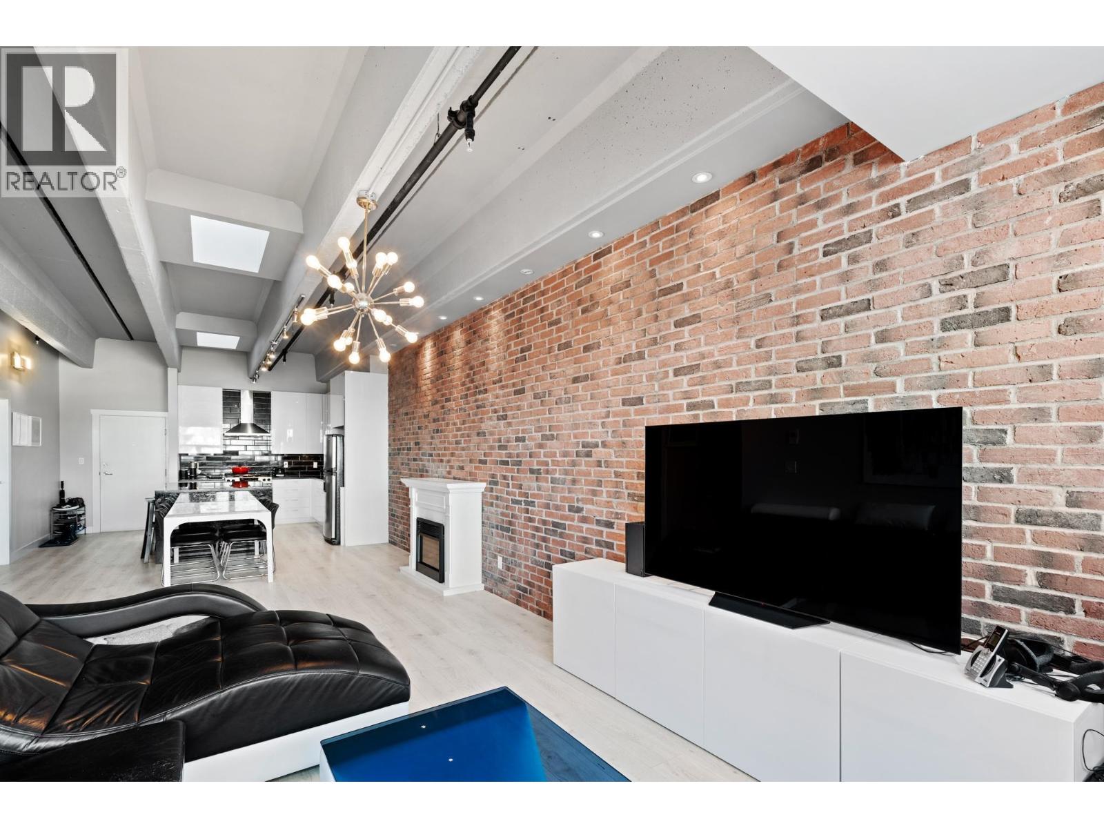 622 615 Belmont Street, New Westminster, British Columbia  V3M 6A1 - Photo 4 - R3115603