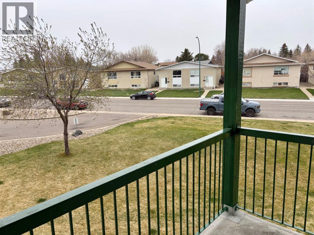 221, 620 Columbia Boulevard W, Lethbridge, Alberta  T1K 7A8 - Photo 2 - A2304914