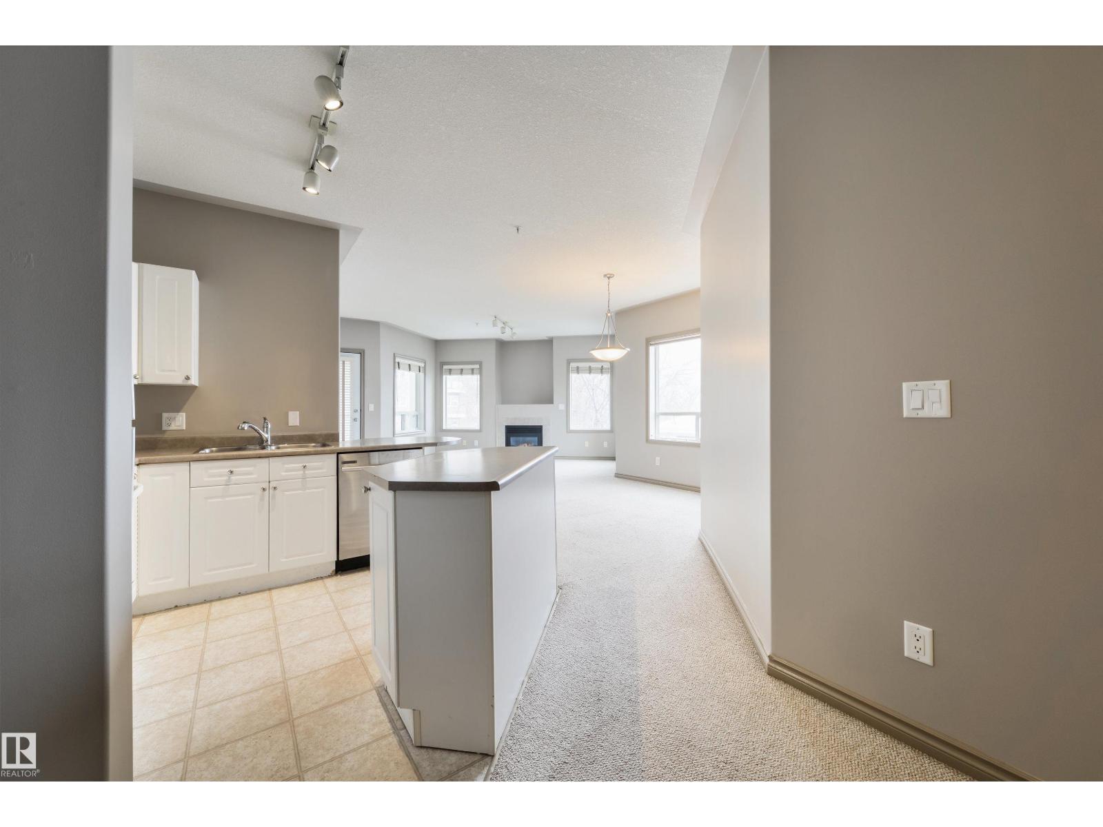 #301 10033 116 St Nw, Edmonton, Alberta  T5K 2X5 - Photo 17 - E4484200