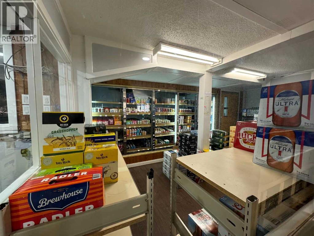 121 2 Street, Cremona, Alberta  T0M 0R0 - Photo 4 - A2241689