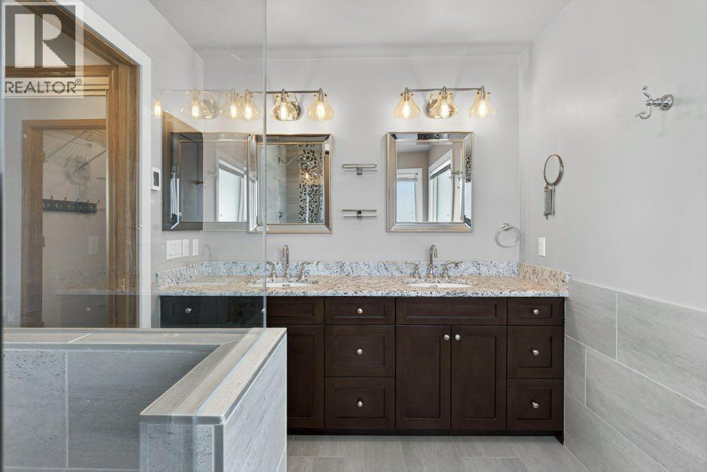 29 Shannon Manor Sw, Calgary, Alberta  T2Y 2Y5 - Photo 15 - A2303275