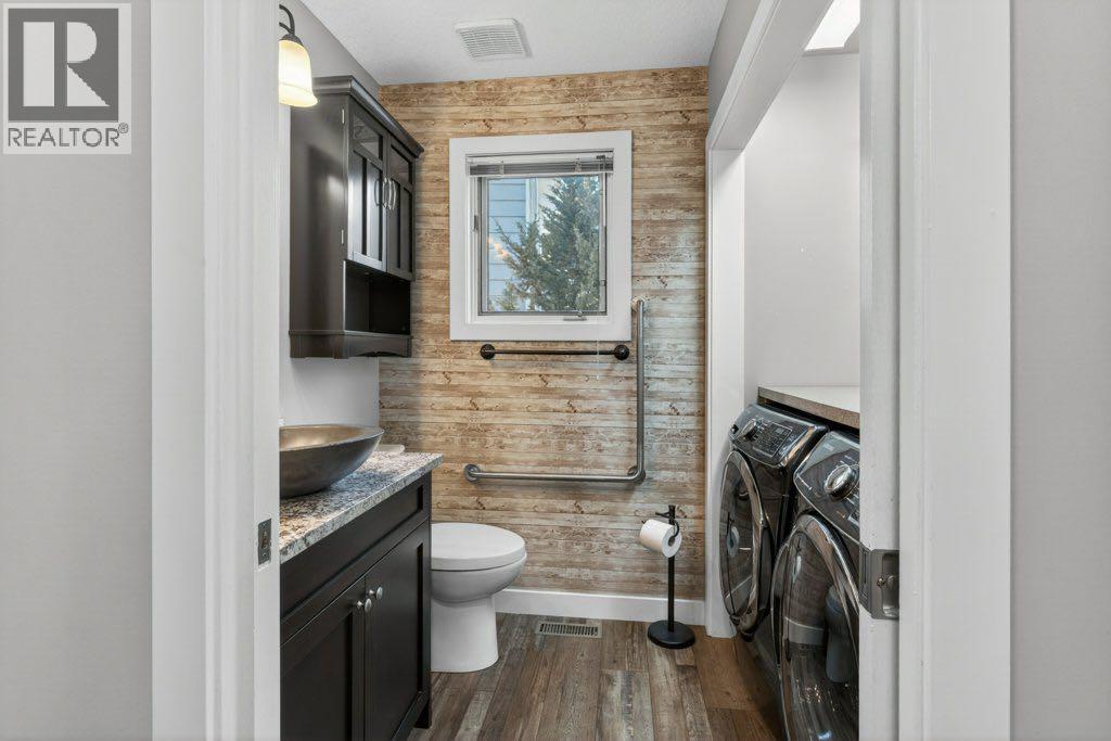 29 Shannon Manor Sw, Calgary, Alberta  T2Y 2Y5 - Photo 27 - A2303275