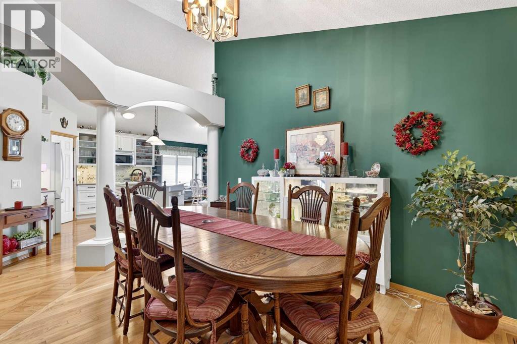 81 Chaparral Villas Se, Calgary, Alberta  T2X 3N6 - Photo 15 - A2303298