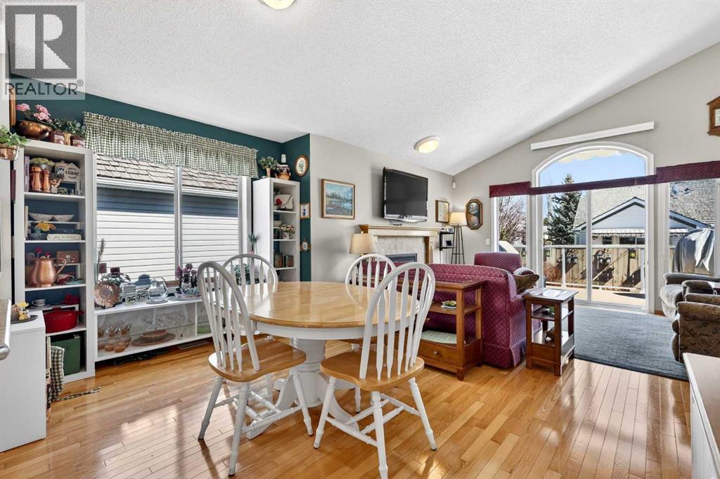 81 Chaparral Villas Se, Calgary, Alberta  T2X 3N6 - Photo 10 - A2303298