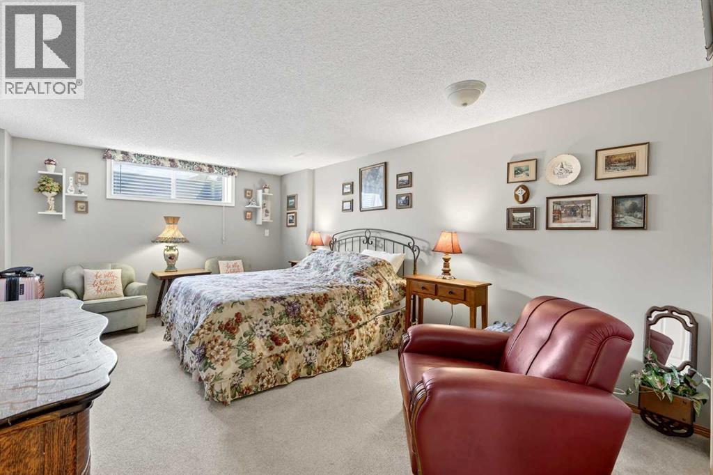 81 Chaparral Villas Se, Calgary, Alberta  T2X 3N6 - Photo 29 - A2303298