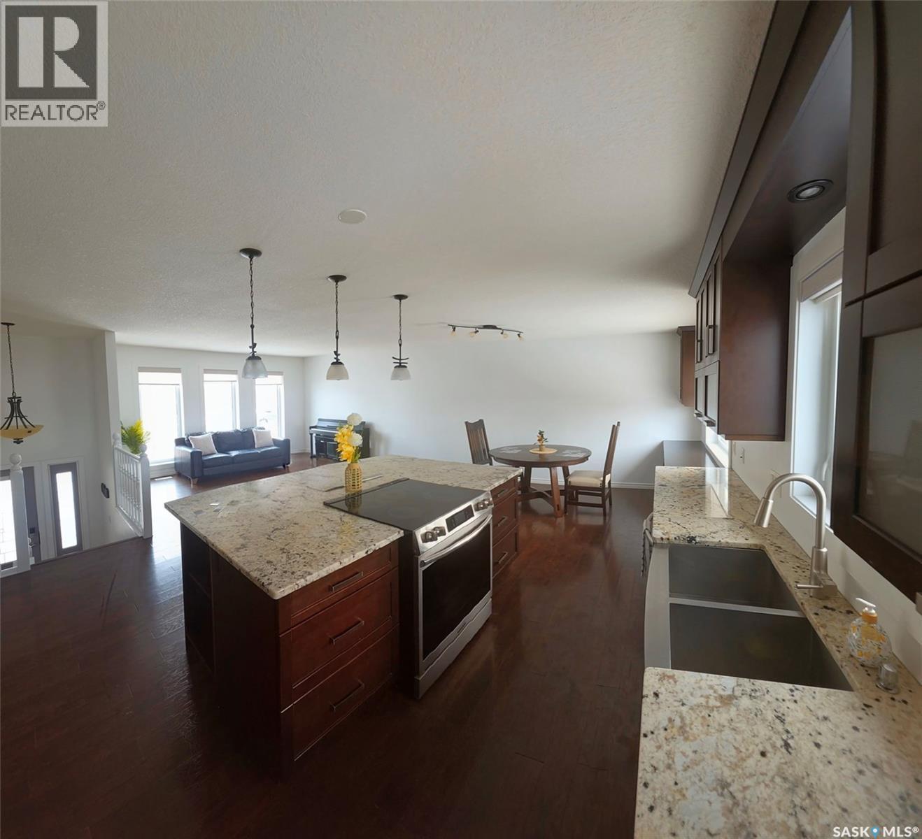 1149 Prince Charles Place, Moose Jaw, Saskatchewan  S6H 7V2 - Photo 10 - SK030025