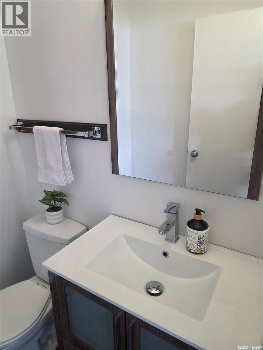 1149 Prince Charles Place, Moose Jaw, Saskatchewan  S6H 7V2 - Photo 18 - SK030025