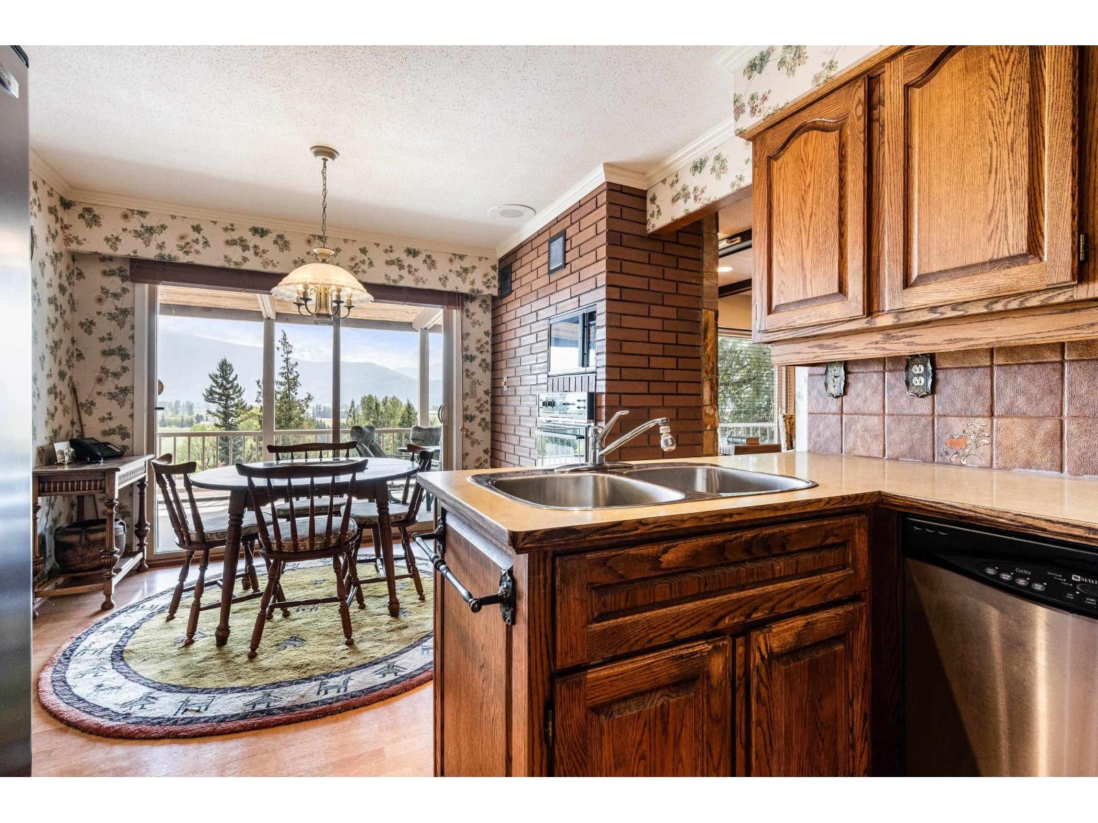 10030 Timberline Place, Little Mountain, Chilliwack, British Columbia  V2P 7N9 - Photo 17 - R3115556