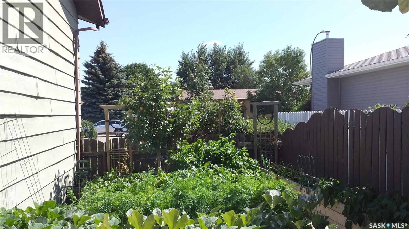 1149 Prince Charles Place, Moose Jaw, Saskatchewan  S6H 7V2 - Photo 41 - SK030025