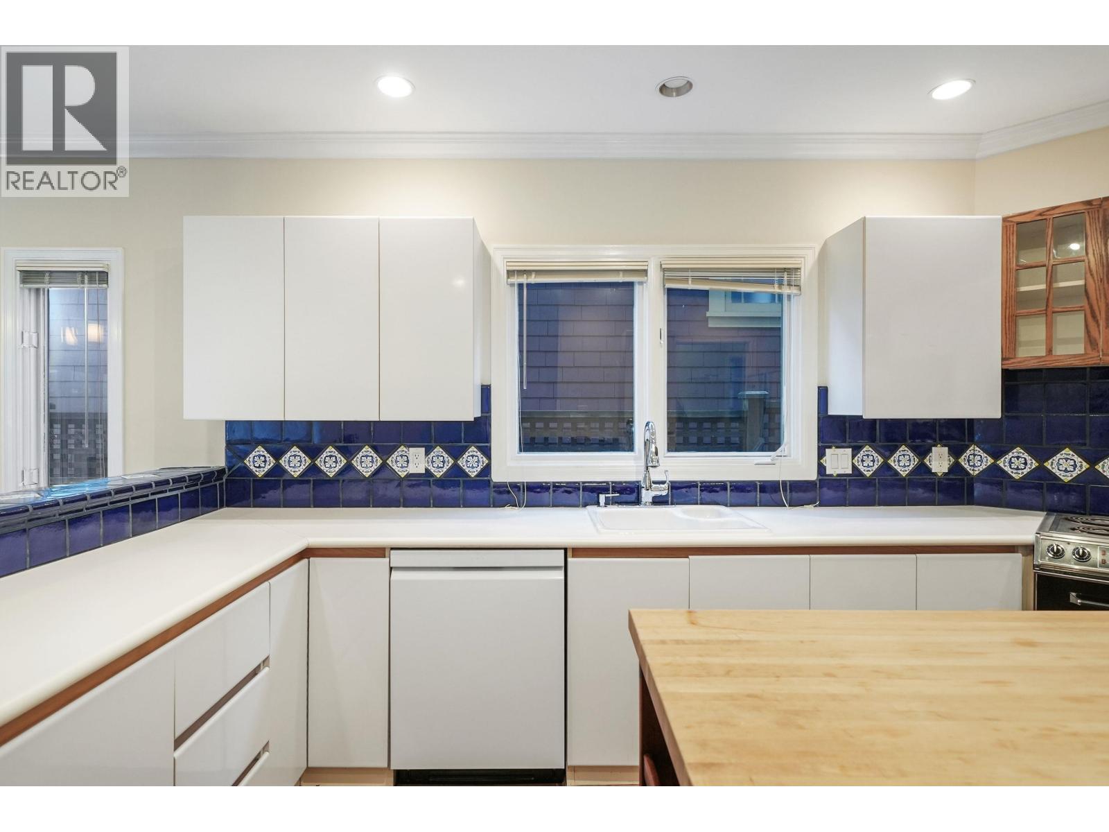 3174 W 3rd Avenue, Vancouver, British Columbia  V6K 1N3 - Photo 11 - R3115031