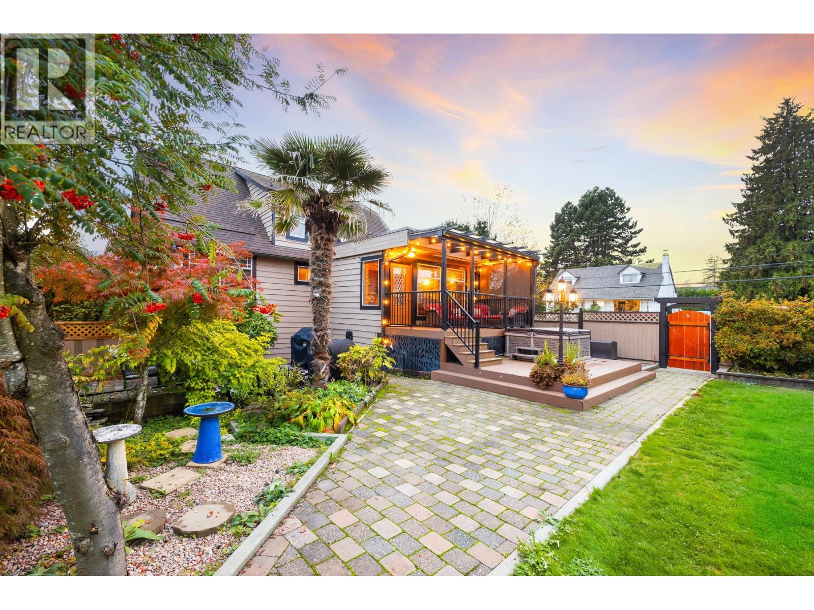 402 E 13th Street, North Vancouver, British Columbia  V7L 2M1 - Photo 5 - R3115476