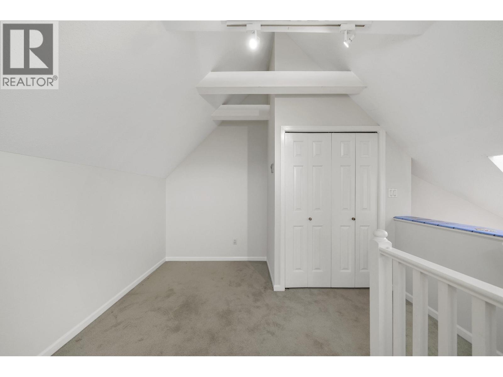 3174 W 3rd Avenue, Vancouver, British Columbia  V6K 1N3 - Photo 27 - R3115031