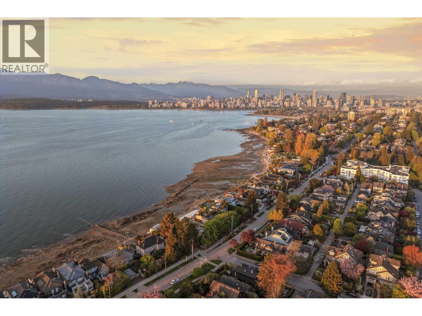 3174 W 3rd Avenue, Vancouver, British Columbia  V6K 1N3 - Photo 33 - R3115031