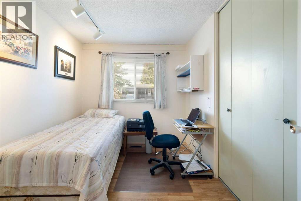 472 Cedarpark Drive Sw, Calgary, Alberta  T2W 2J7 - Photo 26 - A2299627