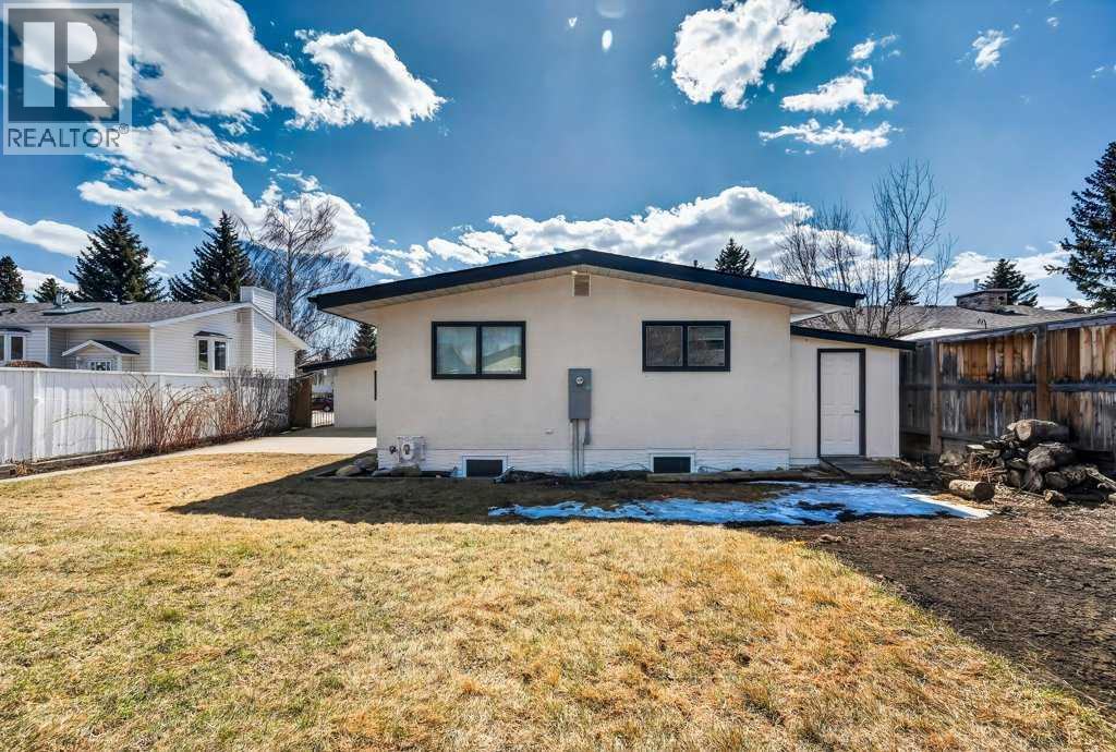 1708 111 Avenue SW, Calgary, Alberta  T2W 1R5 - Photo 38 - A2303253