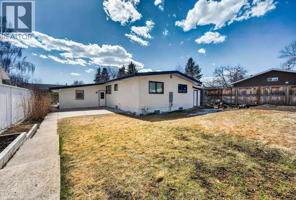 1708 111 Avenue SW, Calgary, Alberta  T2W 1R5 - Photo 36 - A2303253