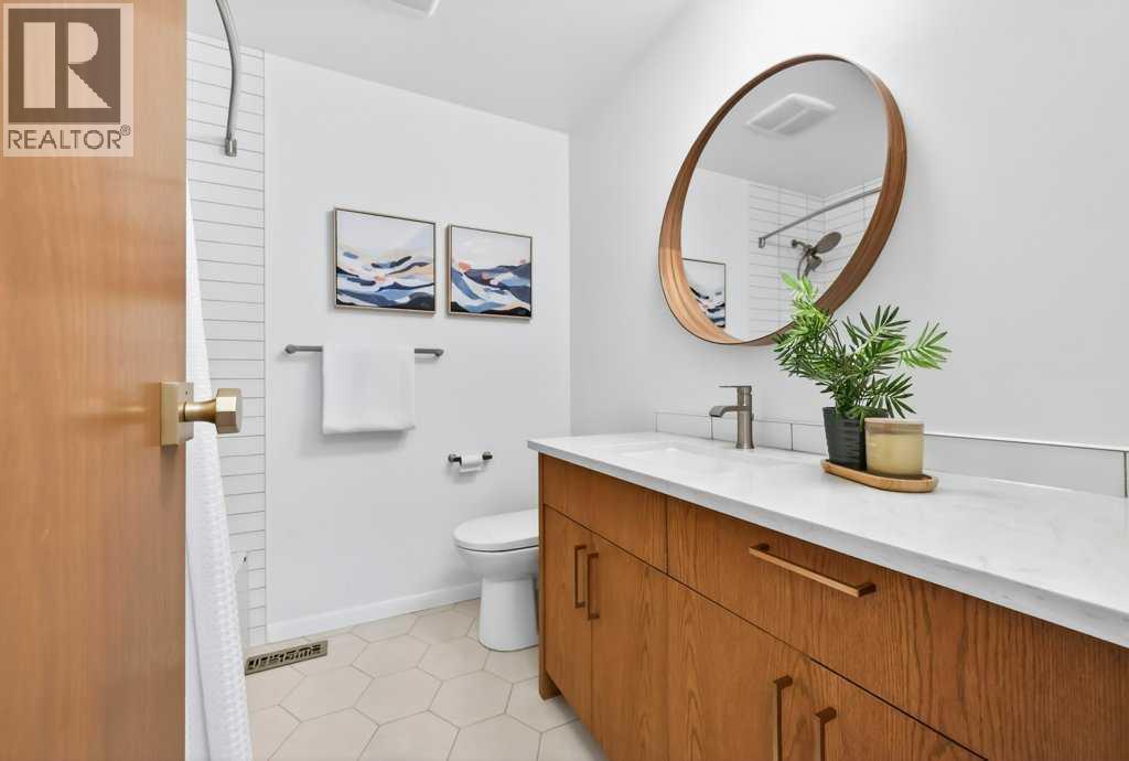 1708 111 Avenue SW, Calgary, Alberta  T2W 1R5 - Photo 20 - A2303253