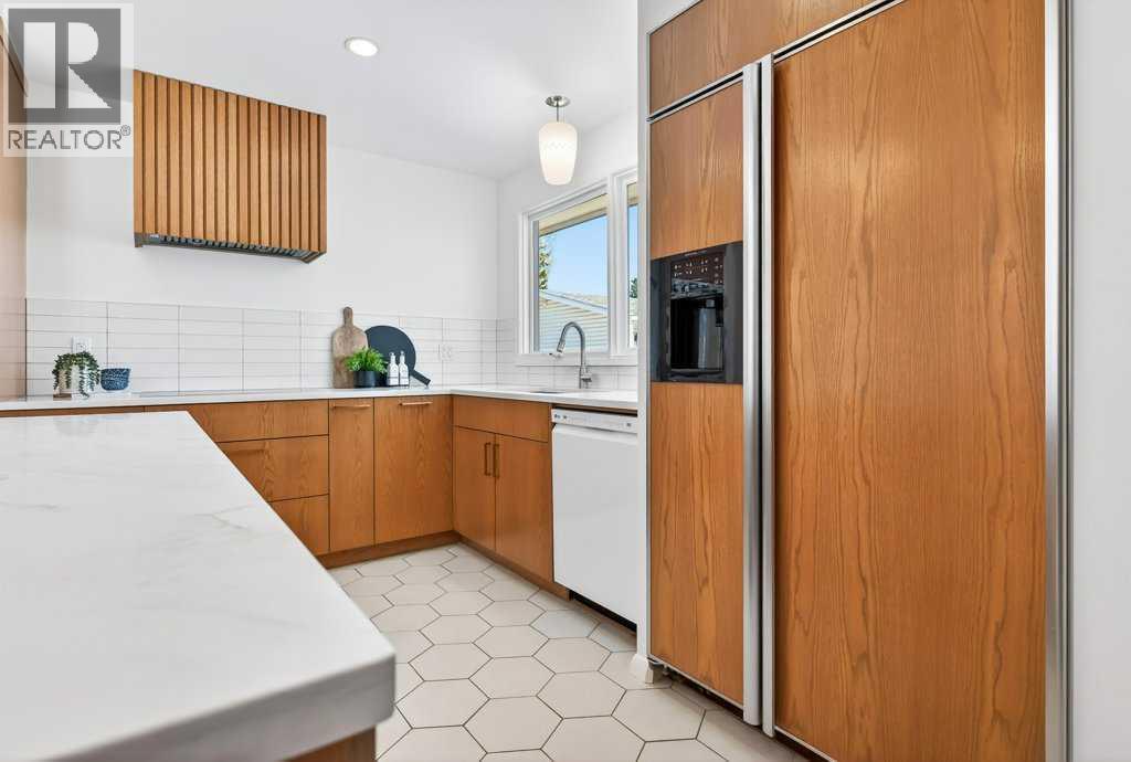 1708 111 Avenue SW, Calgary, Alberta  T2W 1R5 - Photo 16 - A2303253