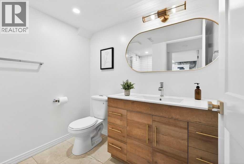 1708 111 Avenue SW, Calgary, Alberta  T2W 1R5 - Photo 31 - A2303253