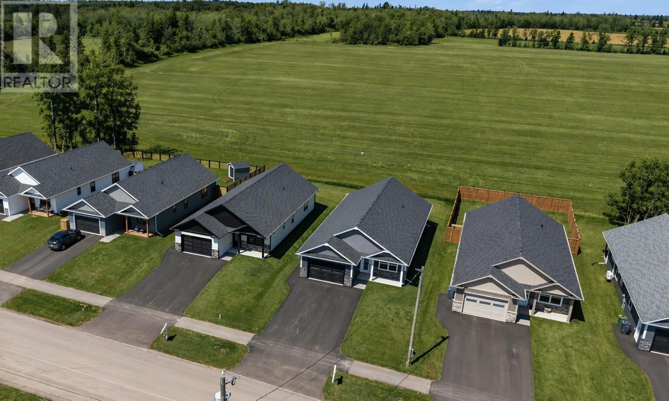 89 Samantha Lane, Cornwall, Prince Edward Island  C0A 1H0 - Photo 8 - 202608612