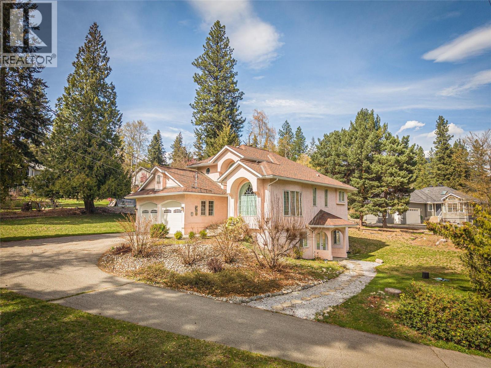 4339 View Ridge Road, Bonnington, British Columbia