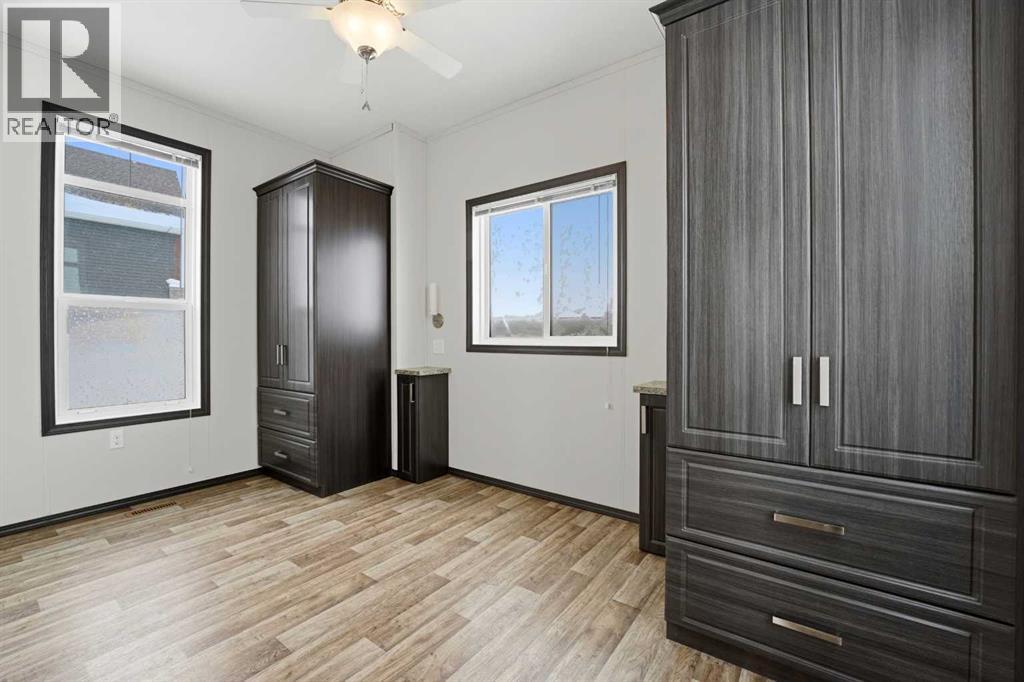 6120, 25054 South Pine Lake Road, Rural Red Deer County, Alberta  T0M 1R0 - Photo 6 - A2301611